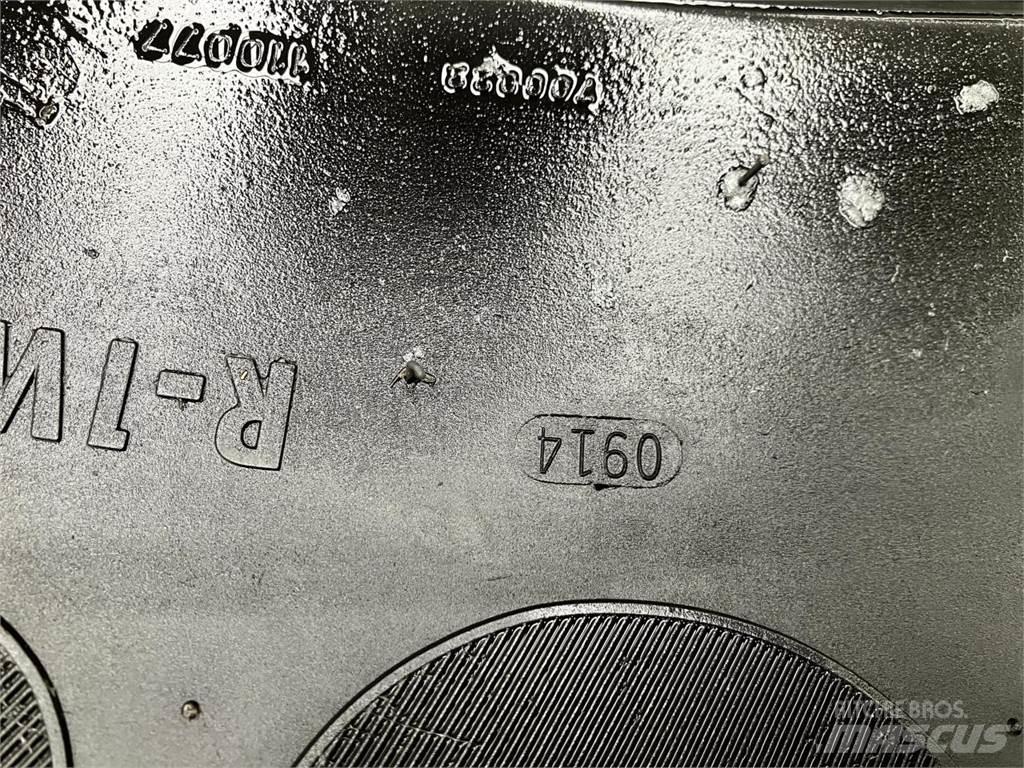 Mitas 480/95R50 タイヤ、ホイル、リム