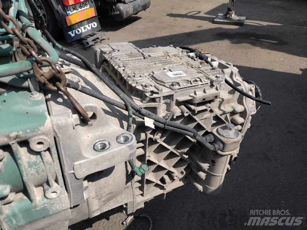 Volvo AT2612D ギアボックス