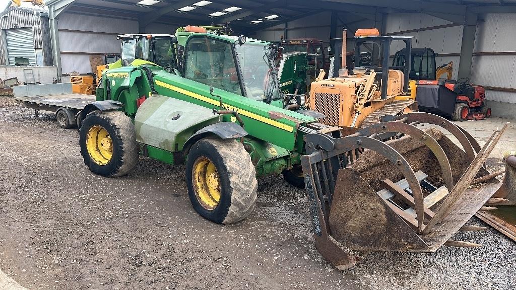 John Deere 3415 テレスコーピックハンドラー