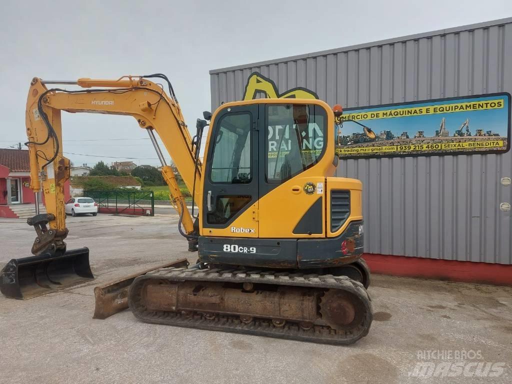 Hyundai R 80 CR 中型油圧ショベル 7ｔ-12ｔ（ユンボ・パワーショベル・バックホー）