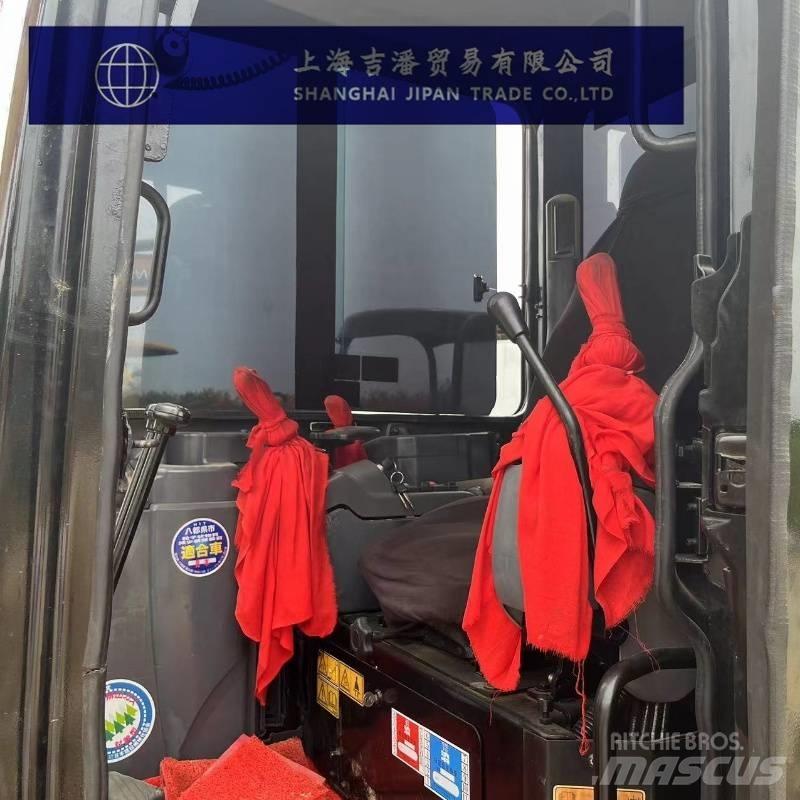 CAT 303.5 E CR ミニ油圧ショベル 7t以下（ミニユンボ・ミニディガー）