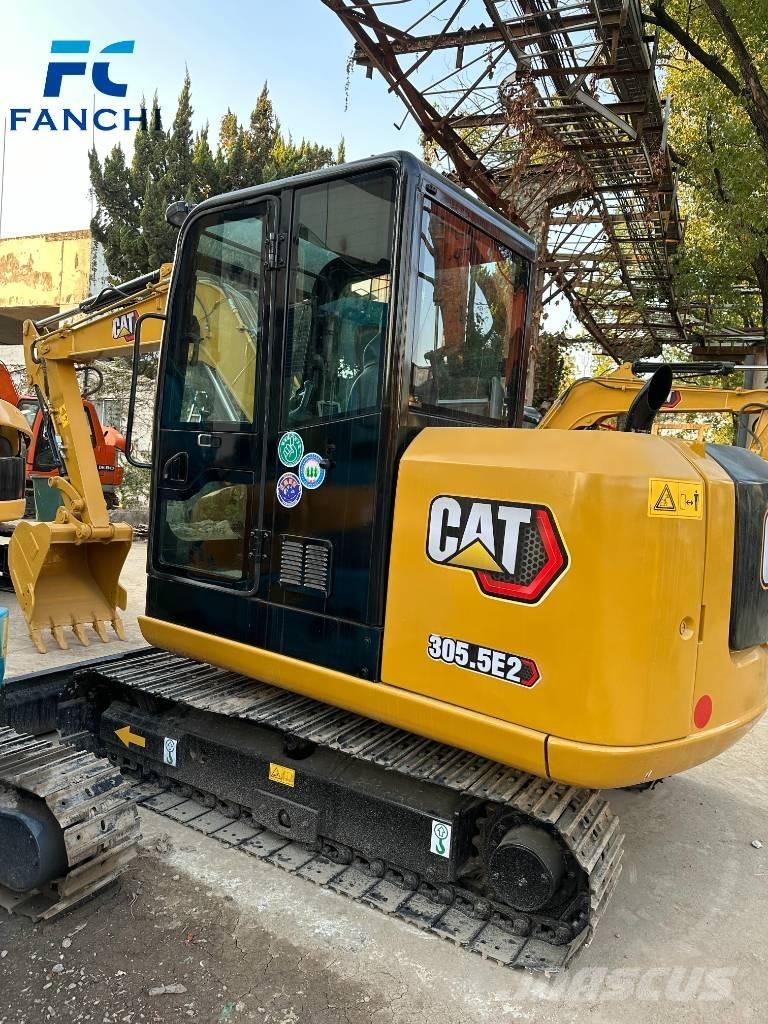 CAT 305.5e2 大型油圧ショベル12t以上（パワーショベル・ユンボ）