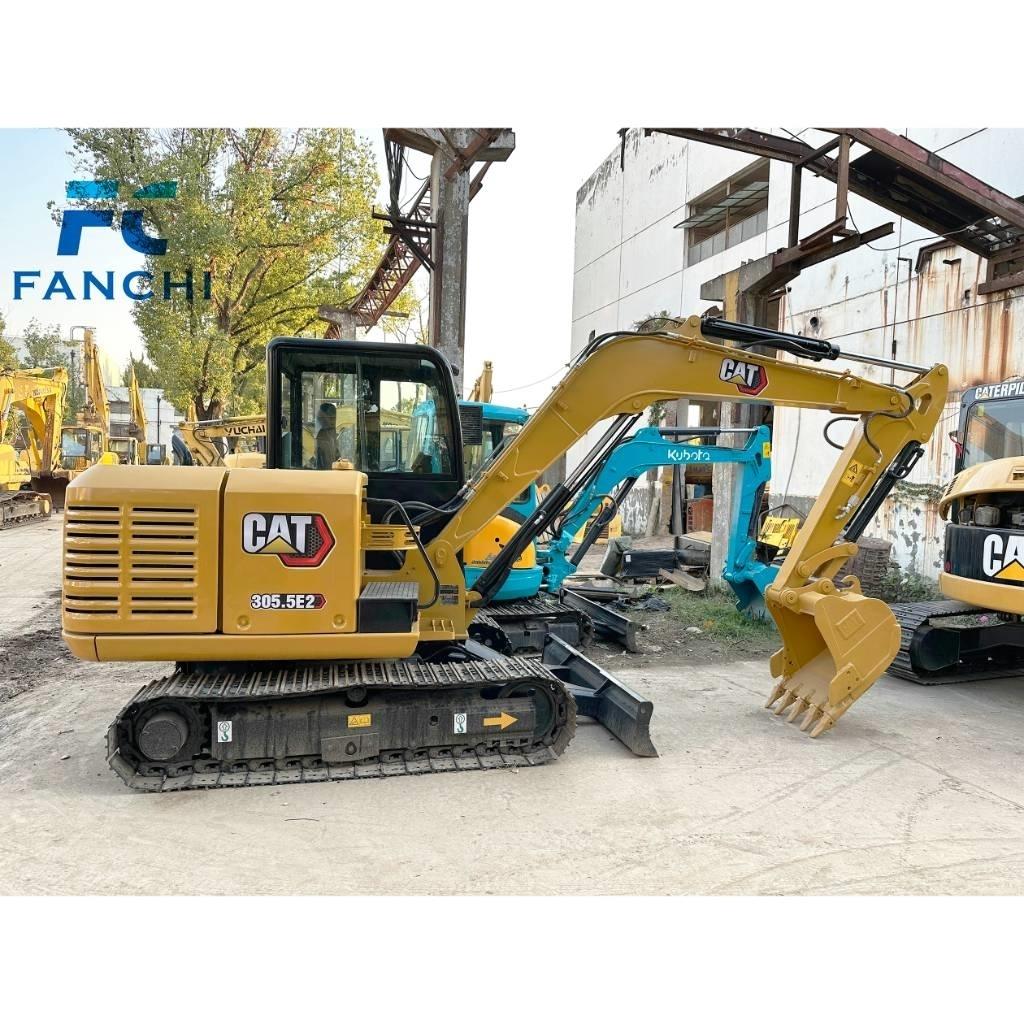 CAT 305.5e2 大型油圧ショベル12t以上（パワーショベル・ユンボ）