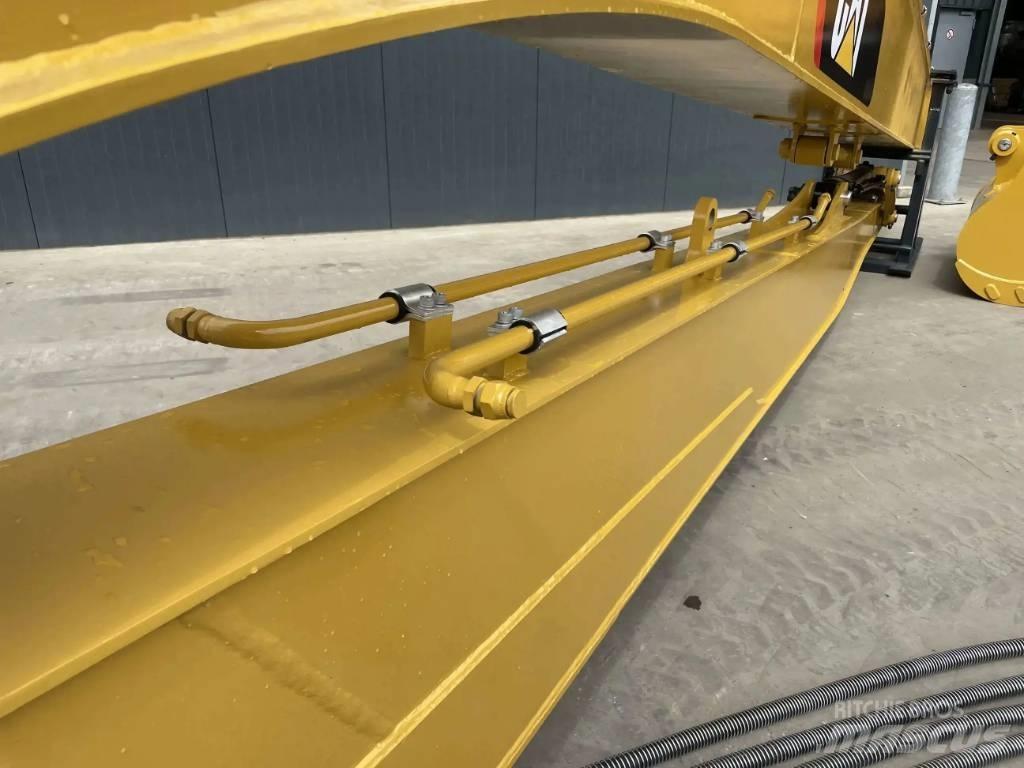 CAT 320D 15m Set バックホー