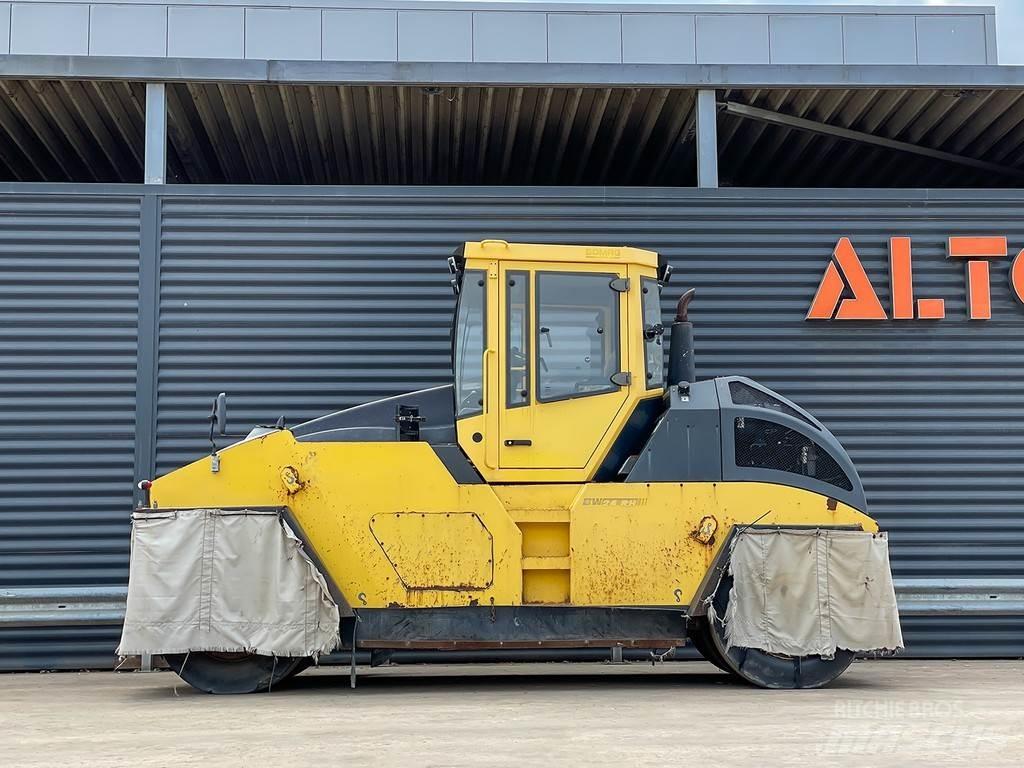Bomag BW 24 RH タイヤローラ