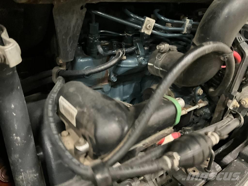 Bobcat E 25 ミニ油圧ショベル 7t以下（ミニユンボ・ミニディガー）