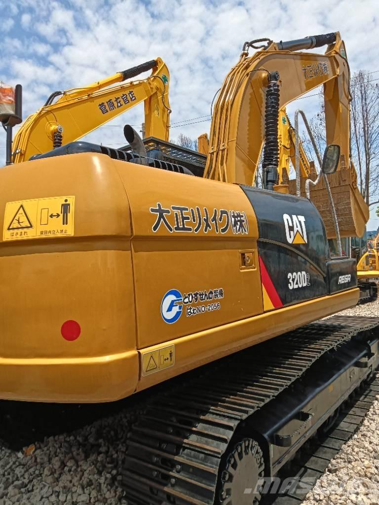 CAT 320 D 大型油圧ショベル12t以上（パワーショベル・ユンボ）