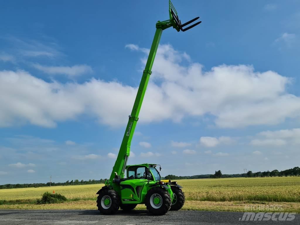 Merlo TF 45.11 テレスコーピックハンドラー