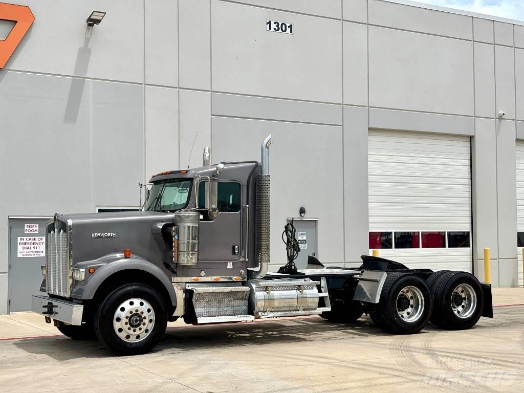 Kenworth W 900 中古トラクターヘッド | トレーラーヘッド