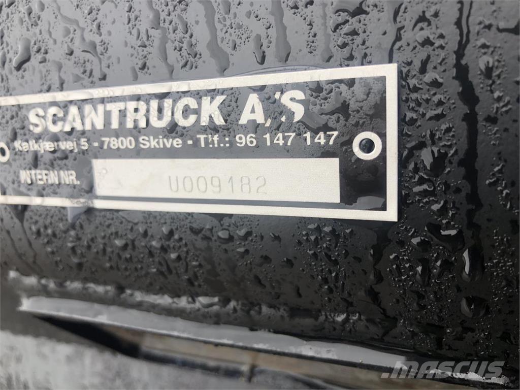 JST Læsseskovl, JST バケット