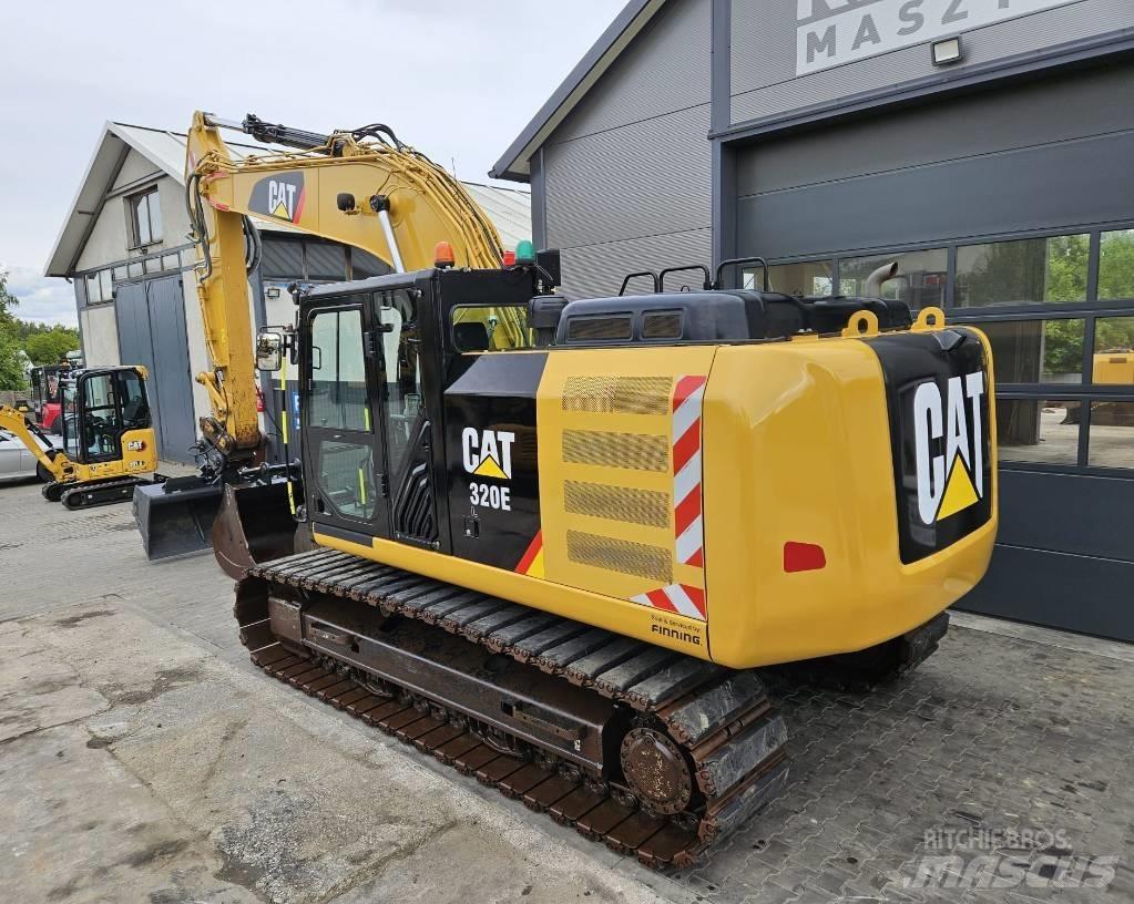 CAT 320 E 大型油圧ショベル12t以上（パワーショベル・ユンボ）