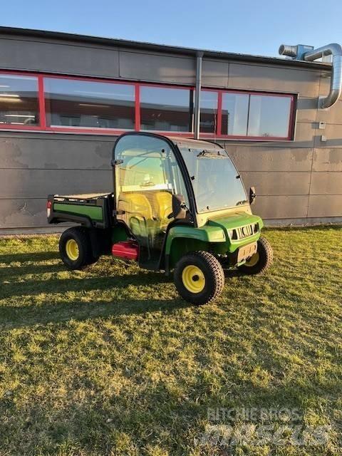 John Deere Gator TE ユーティリティー機械