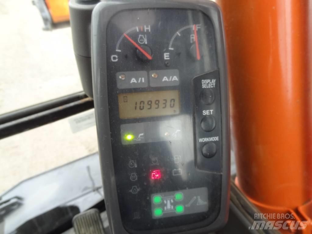Hitachi EX 160 WD ホイール式油圧ショベル（パワーショベル・ユンボ・バックホー）