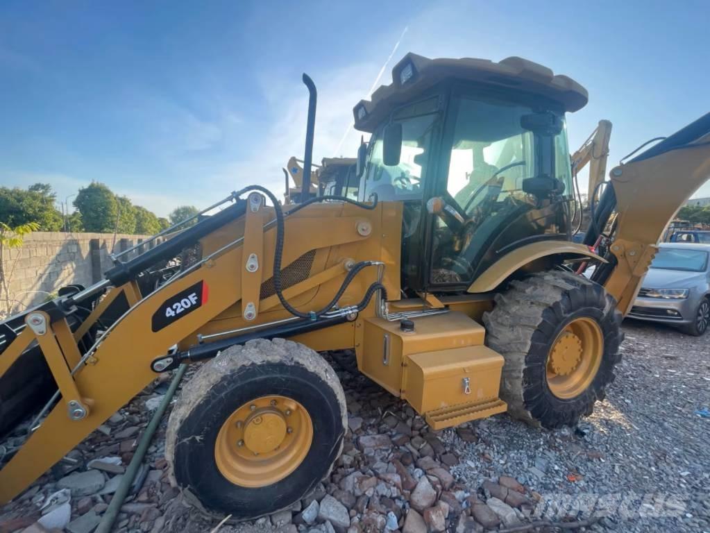 CAT 420F バックホーローダー