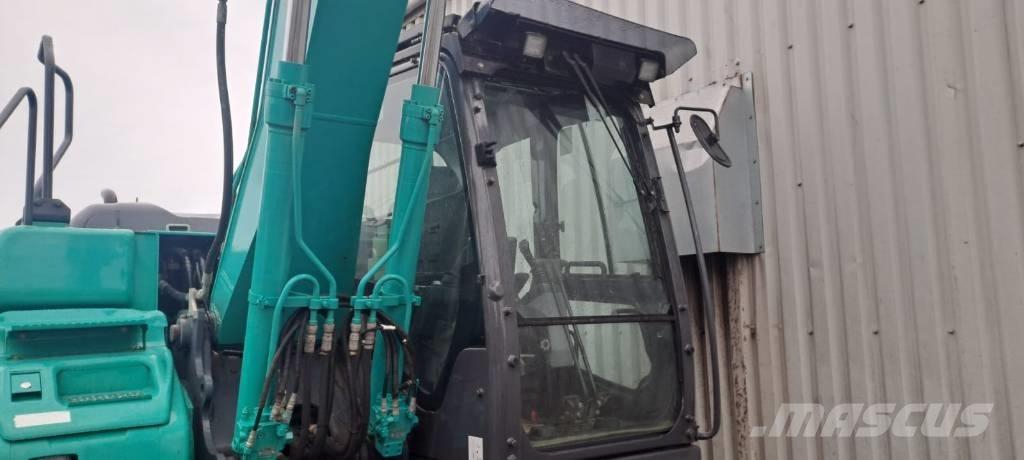 Kobelco SK130LC-11 大型油圧ショベル12t以上（パワーショベル・ユンボ）