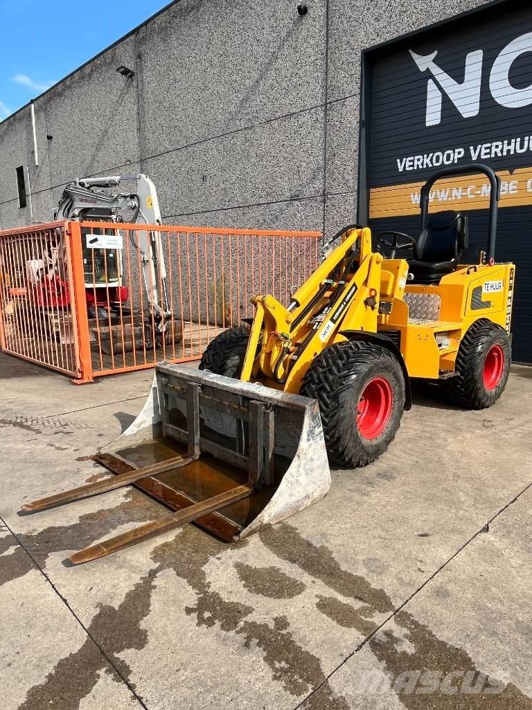 Knikmops KM 250 ホイールローダー・タイヤショベル