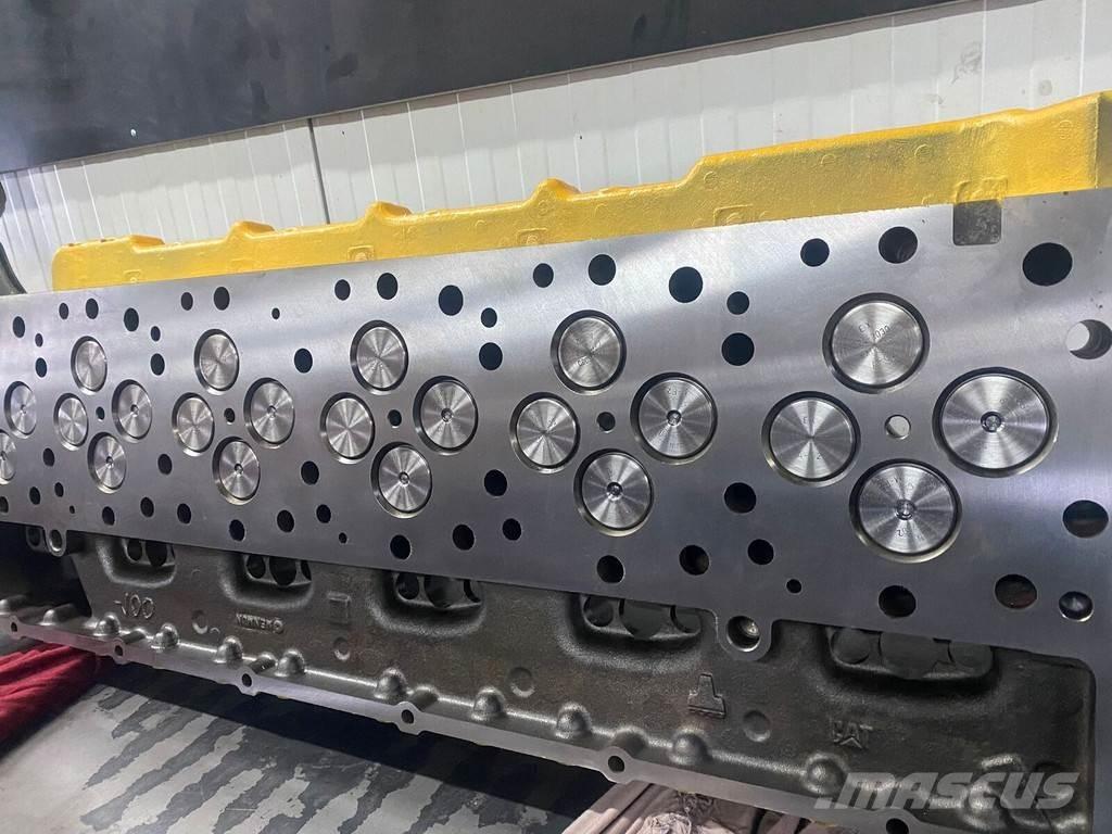 CAT C11/C13 エンジン