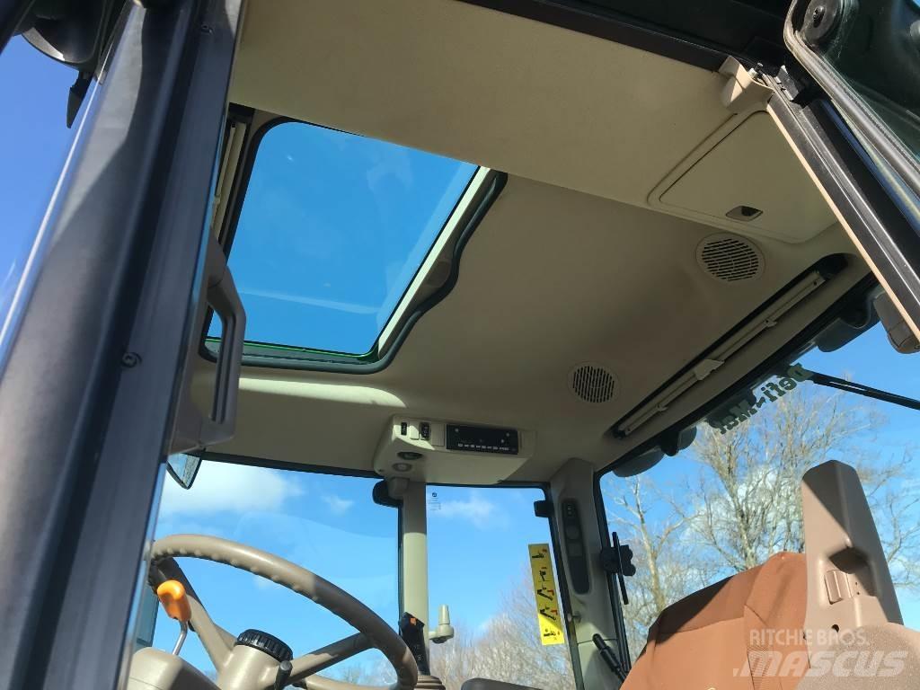 John Deere 6100 M トラクター
