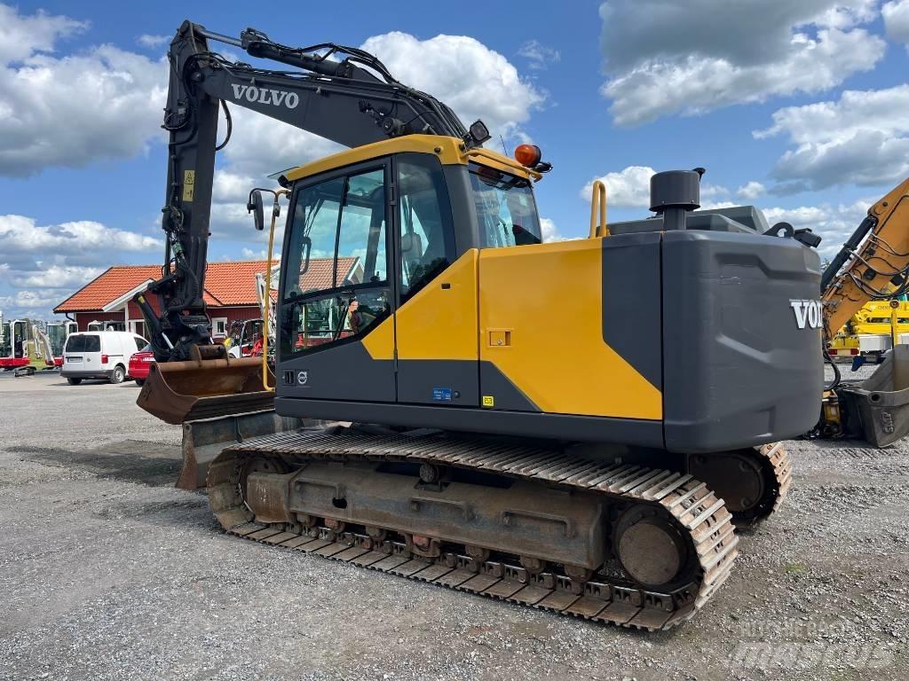 Volvo EC 140 EL 大型油圧ショベル12t以上（パワーショベル・ユンボ）
