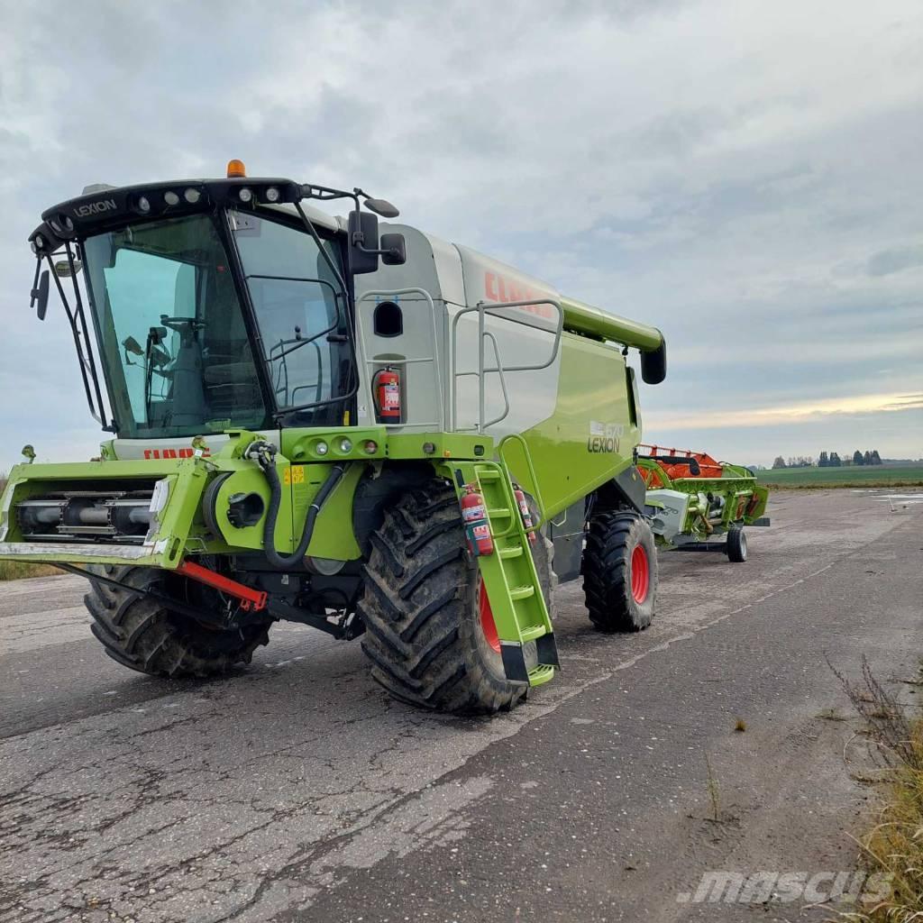 CLAAS Lexion 670 コンバイン