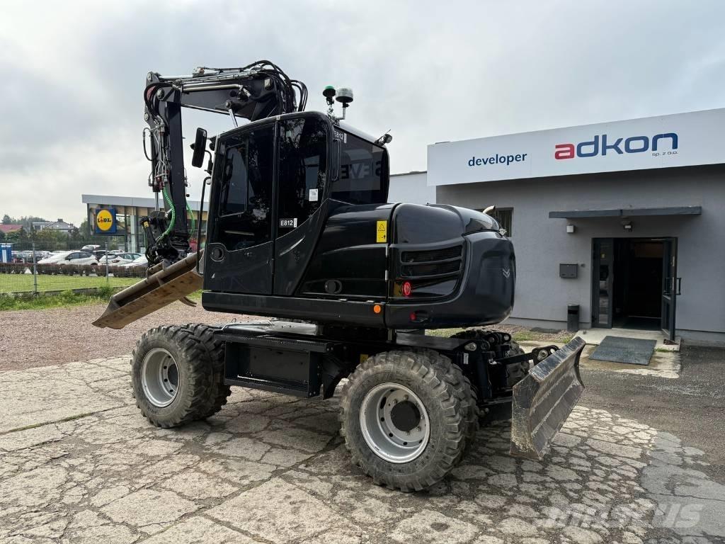 Yanmar B 110 W ホイール式油圧ショベル（パワーショベル・ユンボ・バックホー）