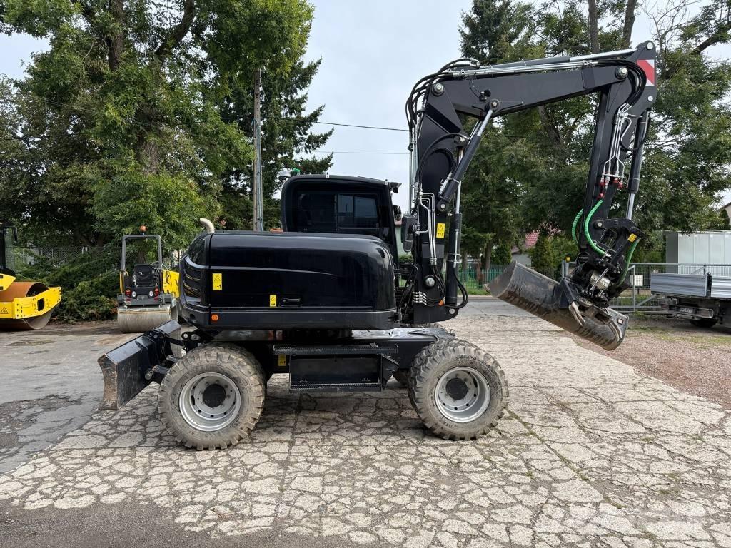 Yanmar B 110 W ホイール式油圧ショベル（パワーショベル・ユンボ・バックホー）