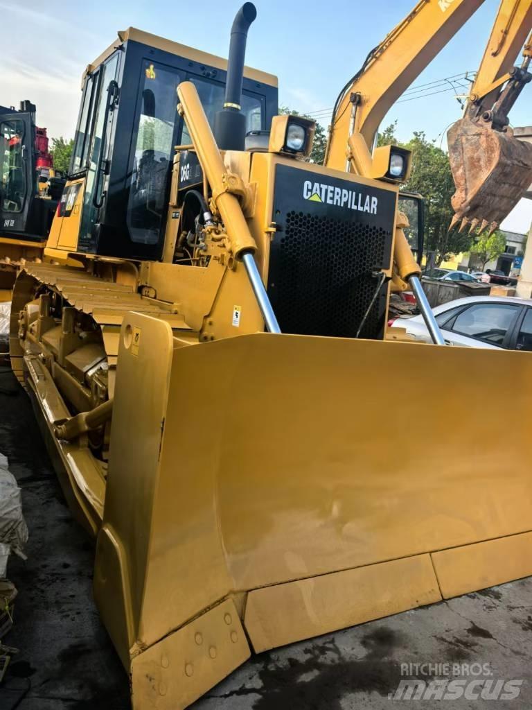 CAT D6G ブルドーザー