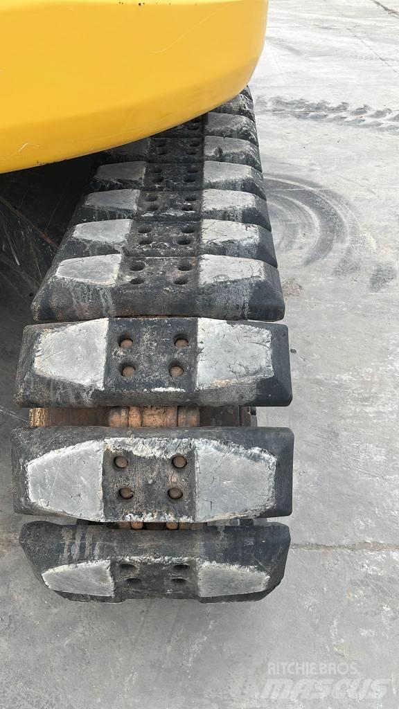 Komatsu PC 138 US 大型油圧ショベル12t以上（パワーショベル・ユンボ）
