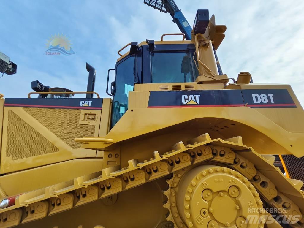 CAT D 8 T ブルドーザー