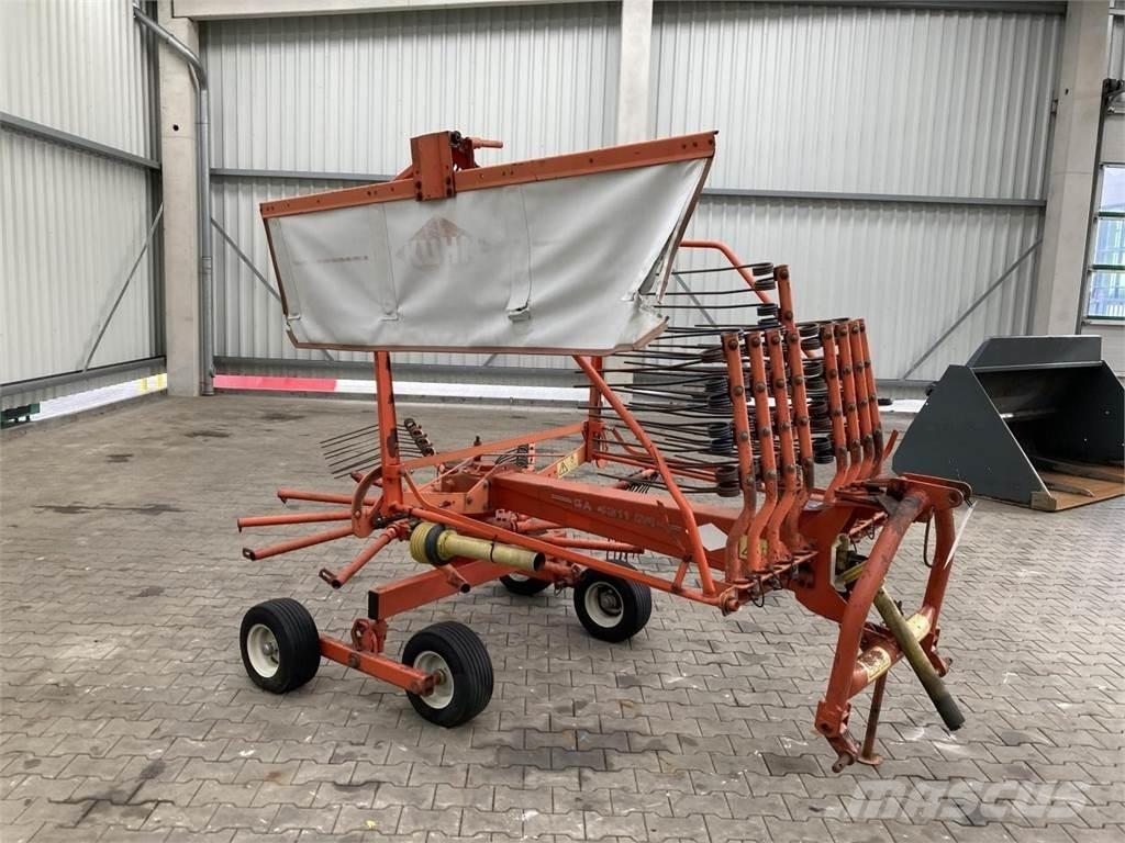 Kuhn GA 4311 GM ウィンドローア/レーキ