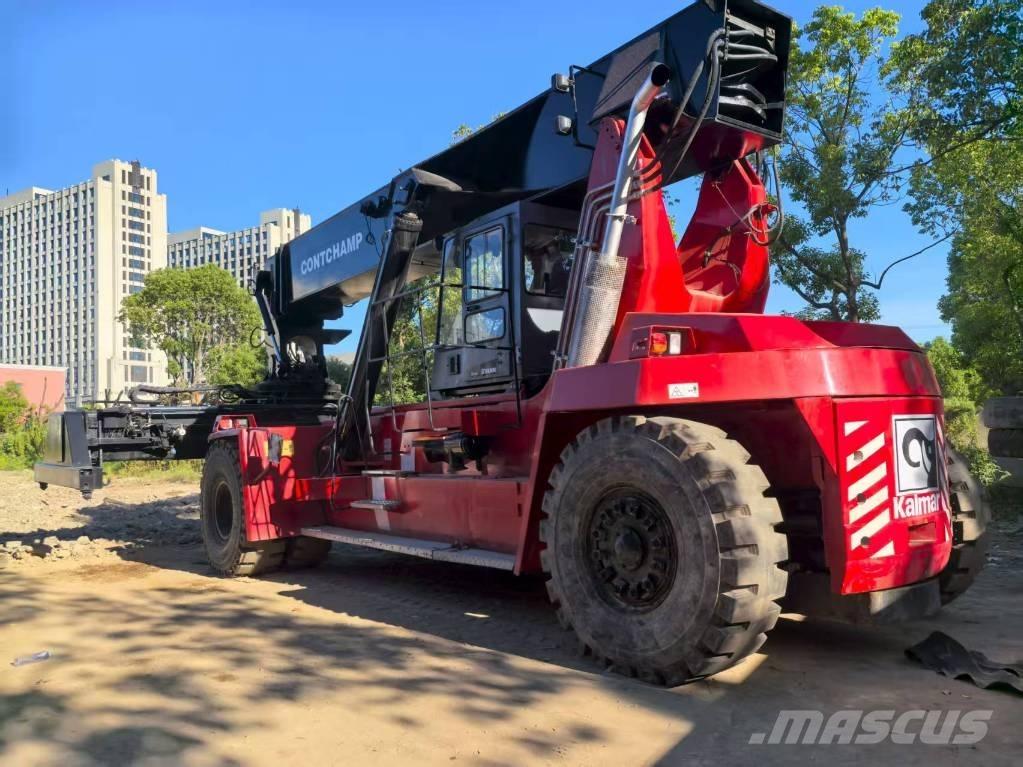 Kalmar DRT 450 リーチスタッカー