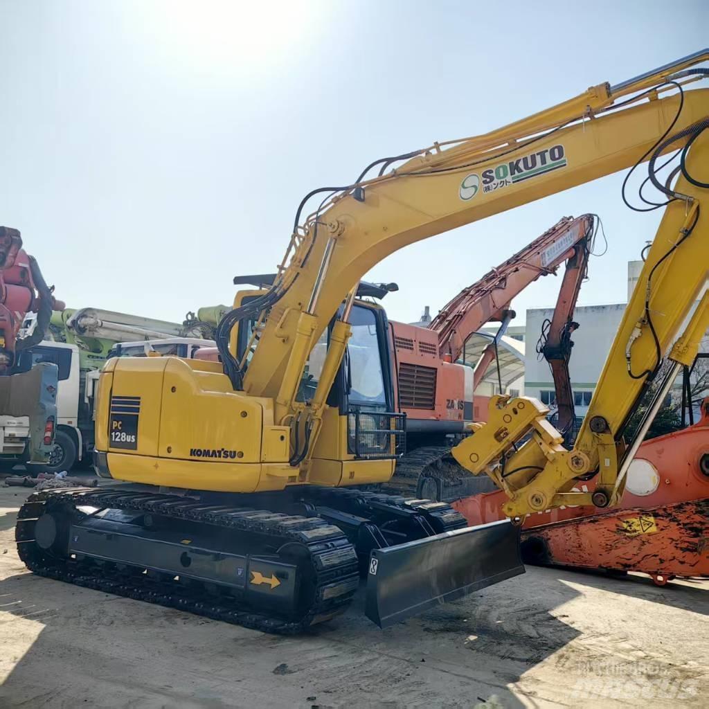 Komatsu PC 128 US 中型油圧ショベル 7ｔ-12ｔ（ユンボ・パワーショベル・バックホー）