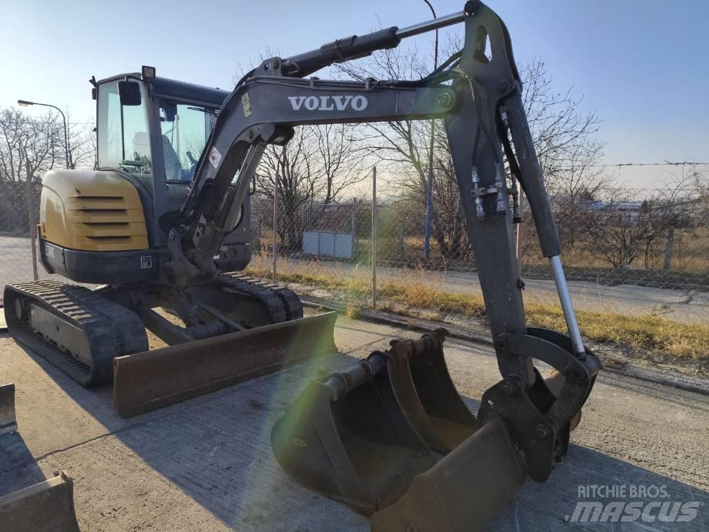 Volvo ECR 48 C ミニ油圧ショベル 7t以下（ミニユンボ・ミニディガー）