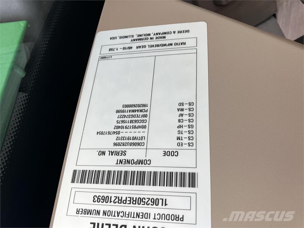 John Deere 6R 250 トラクター