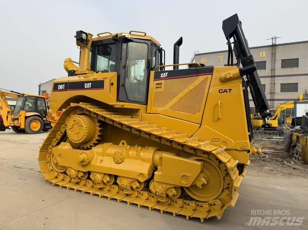 CAT D 8 T ブルドーザー