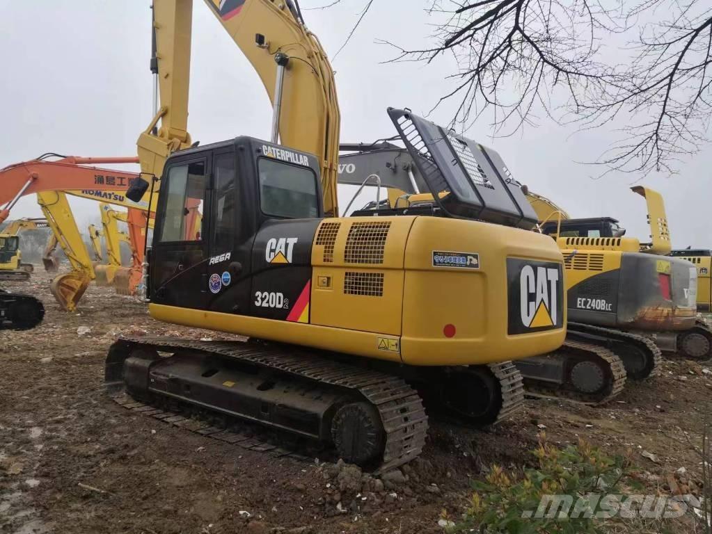 CAT 320 D 大型油圧ショベル12t以上（パワーショベル・ユンボ）