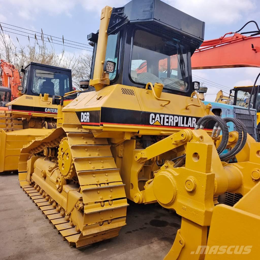 CAT D 6 R ブルドーザー