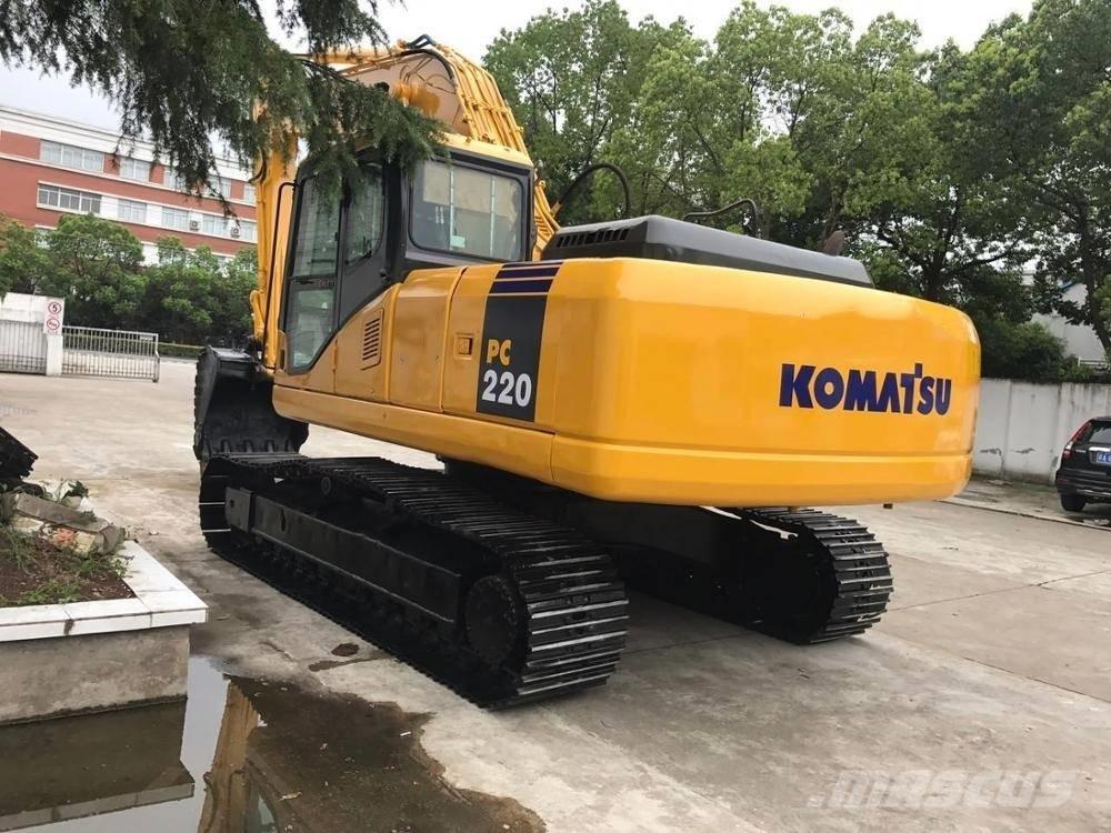 Komatsu pc220-7 大型油圧ショベル12t以上（パワーショベル・ユンボ）
