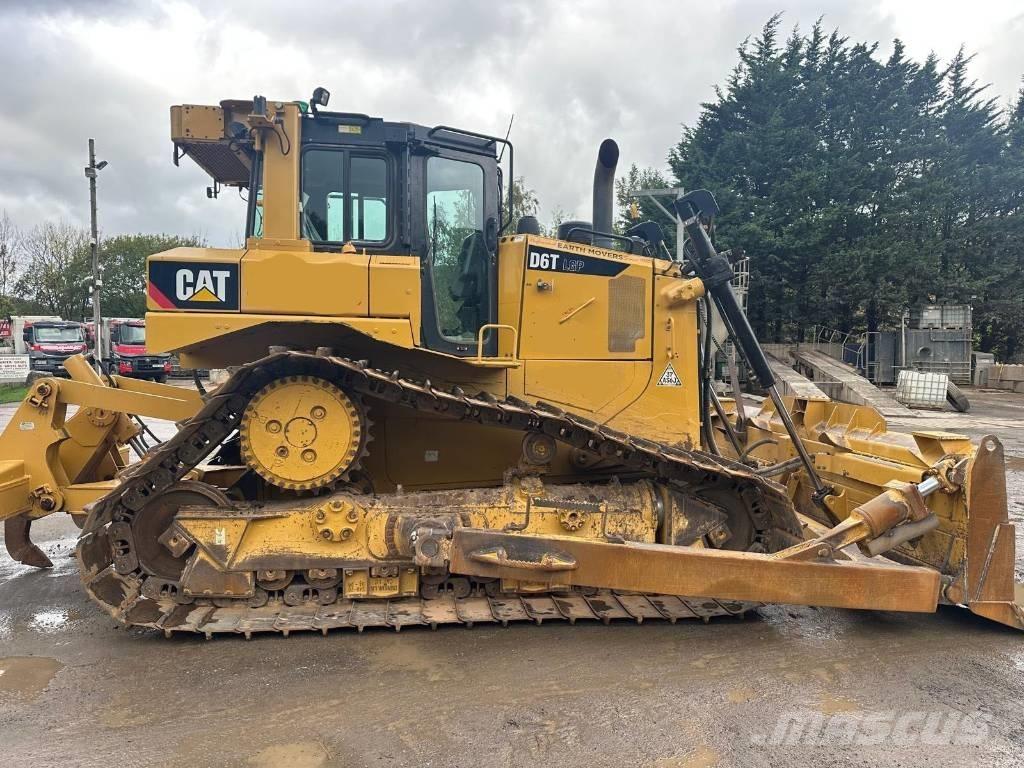 CAT D 6 T LGP ブルドーザー