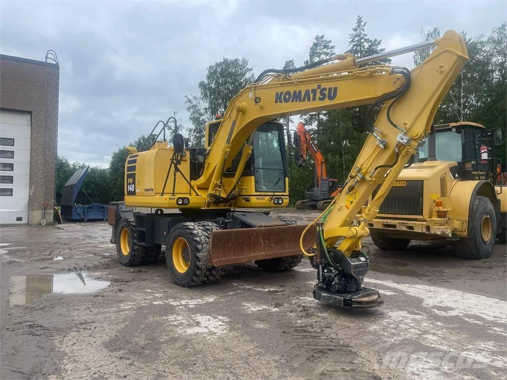Komatsu PW148-10 ホイール式油圧ショベル（パワーショベル・ユンボ・バックホー）