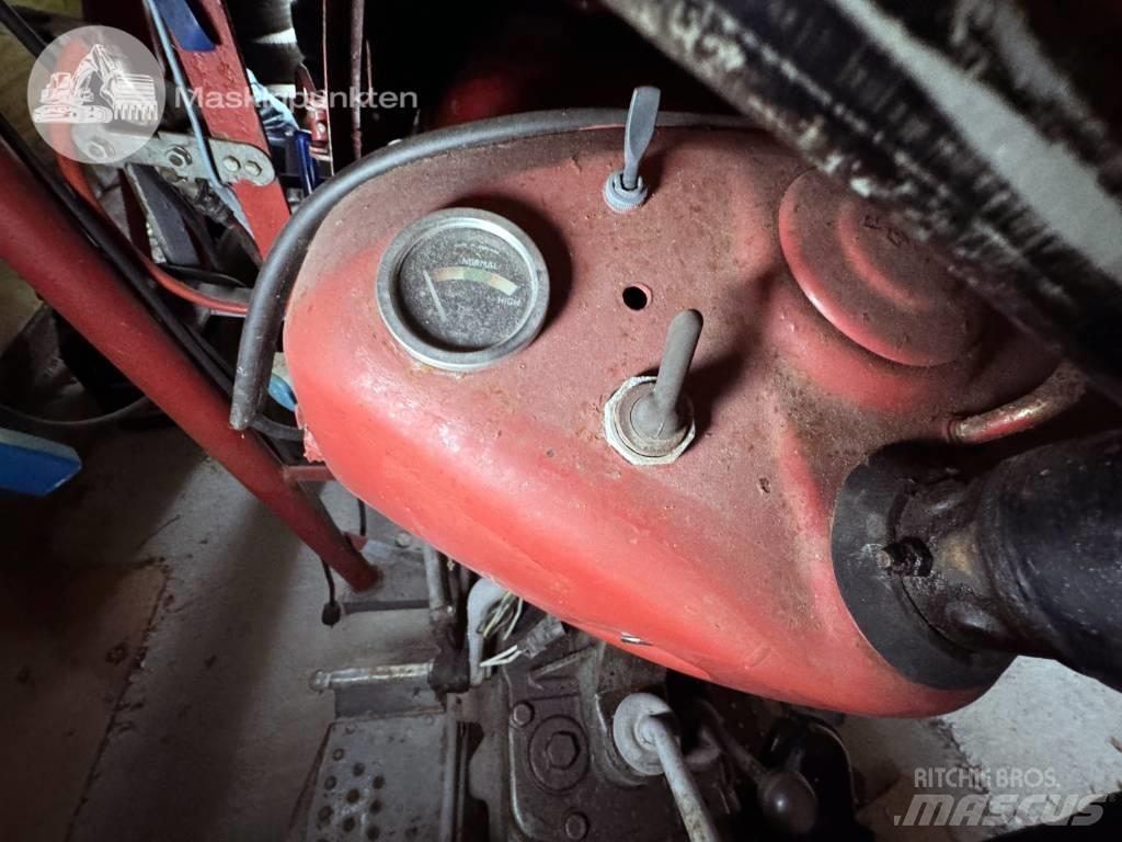 Massey Ferguson 35 トラクター