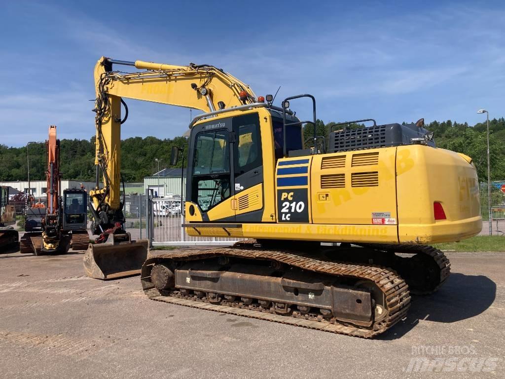 Komatsu PC 210 LC-11 大型油圧ショベル12t以上（パワーショベル・ユンボ）