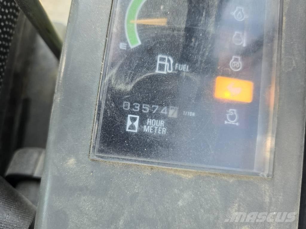 Takeuchi TB 23 R ミニ油圧ショベル 7t以下（ミニユンボ・ミニディガー）
