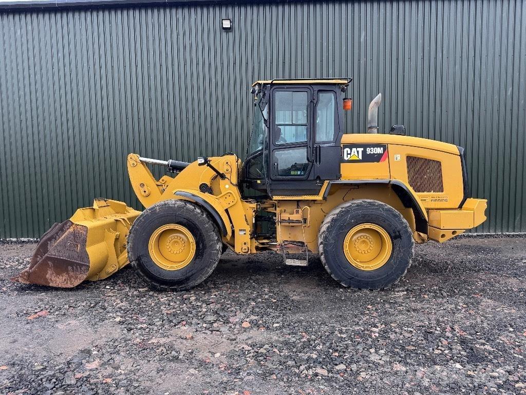 CAT 930 M ホイールローダー・タイヤショベル