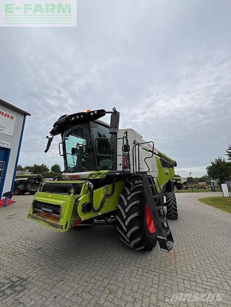 CLAAS lexion 6800 コンバイン