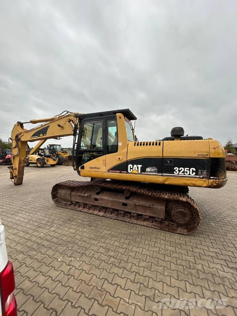 CAT 325 C LN 大型油圧ショベル12t以上（パワーショベル・ユンボ）