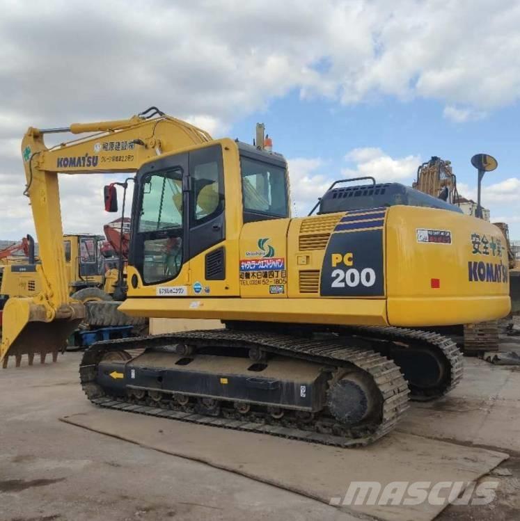 Komatsu pc200-8 大型油圧ショベル12t以上（パワーショベル・ユンボ）