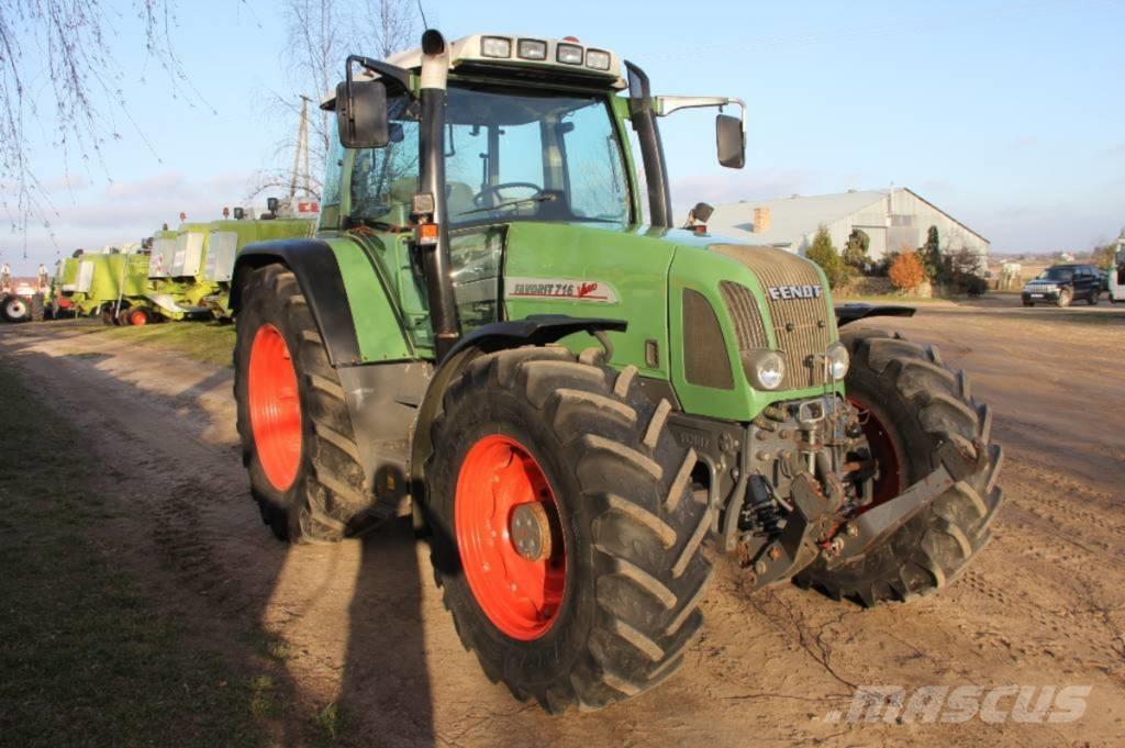 Fendt 716 トラクター