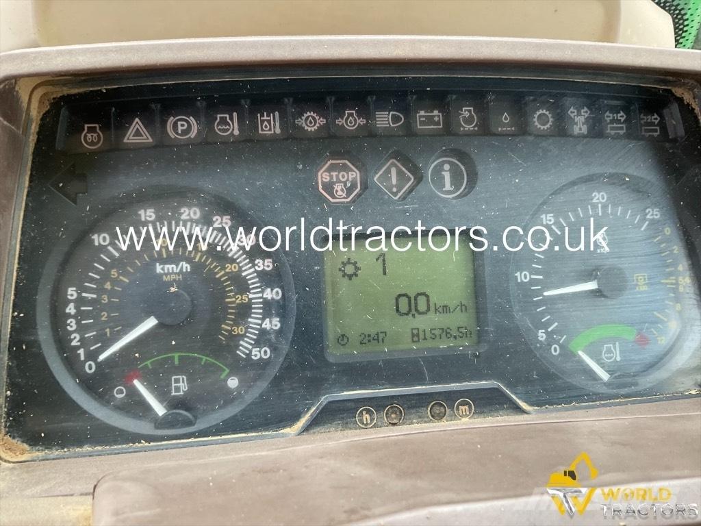 John Deere 6820 トラクター