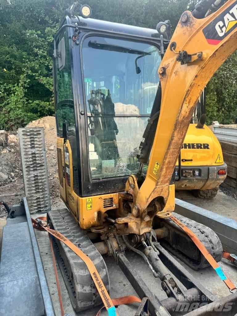 CAT 301.7 D ミニ油圧ショベル 7t以下（ミニユンボ・ミニディガー）
